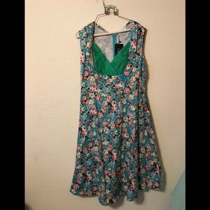 Vintage floral swing dress
